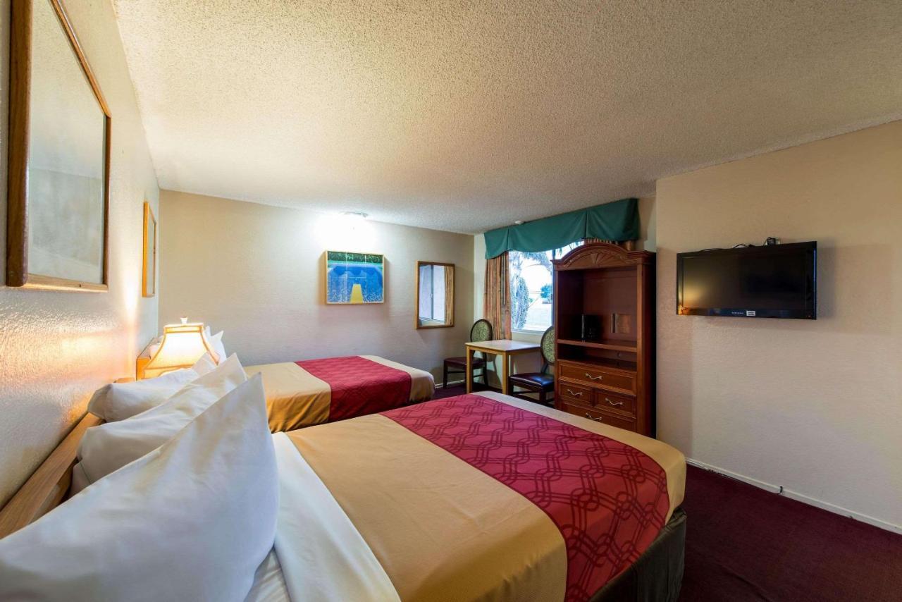 Econo Lodge Anaheim North Kültér fotó